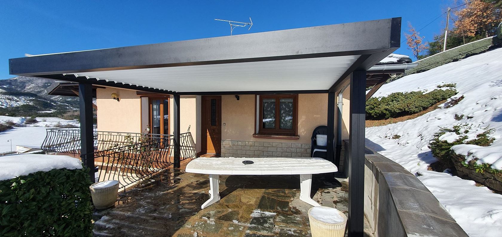PERGOLA-2